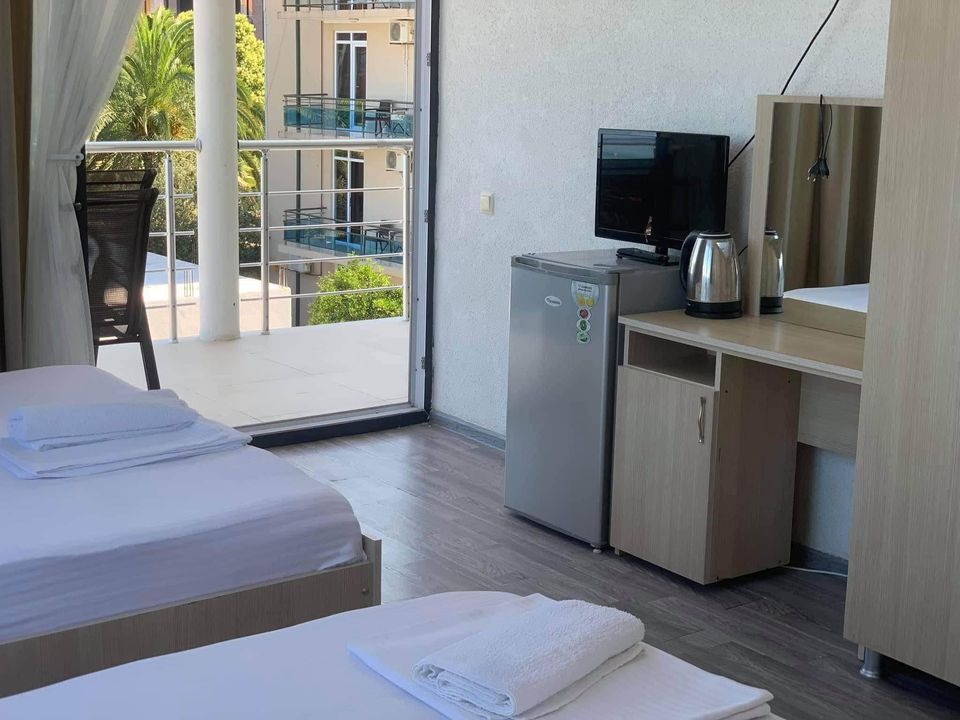 imgi_10_488990 - Agi commercial 96ბ, Tsminda Andria Pirveltsodebuli Highway