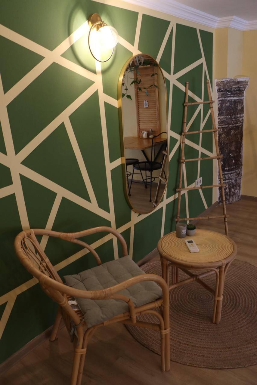 в самом центре Старого города,