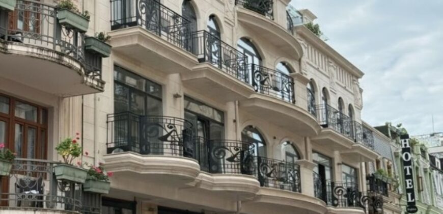 Nodar Dumbadze St, 12