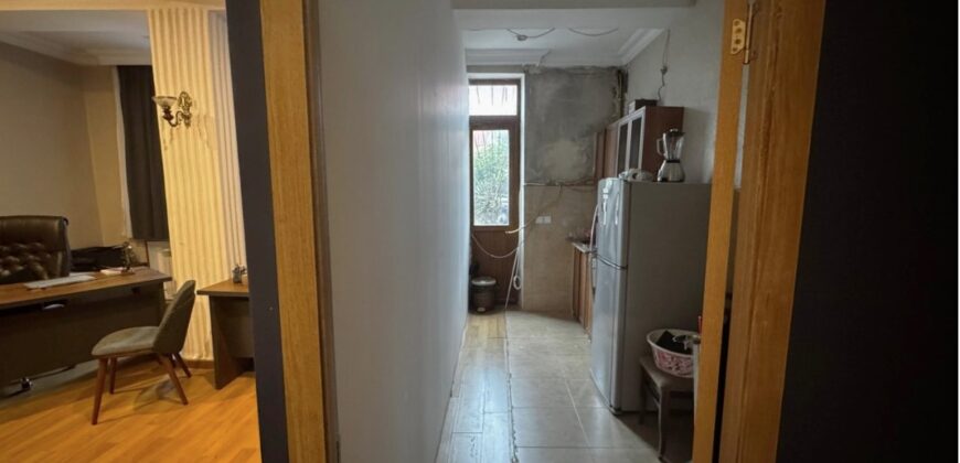26 May Street, 68